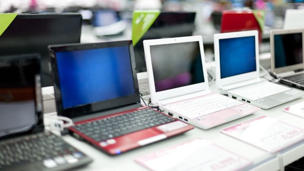 Best Laptop in Pakistan Under 30000 PKR